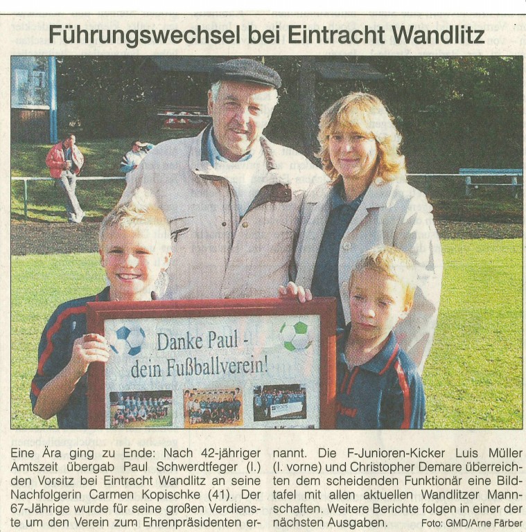 2004 1011 Zeitungsmeldung MOZ - Führungswechsel bei Eintracht Wandlitz
